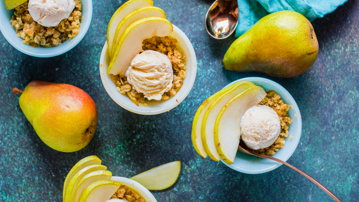 Apple or Pear Crisp for One